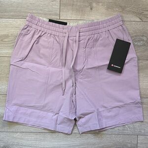 NWT Lululemon Bowline Short 8” Dusty Rose Size L